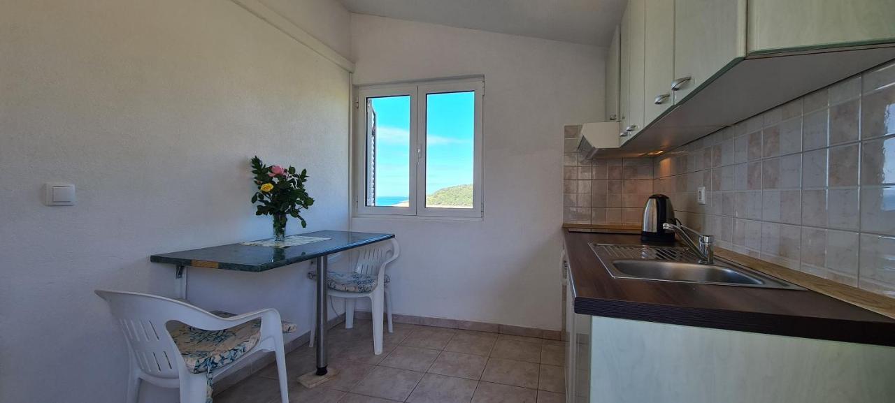 Apartment Ana I Ante Punta